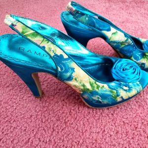 RAMPAGE heels in Primrose